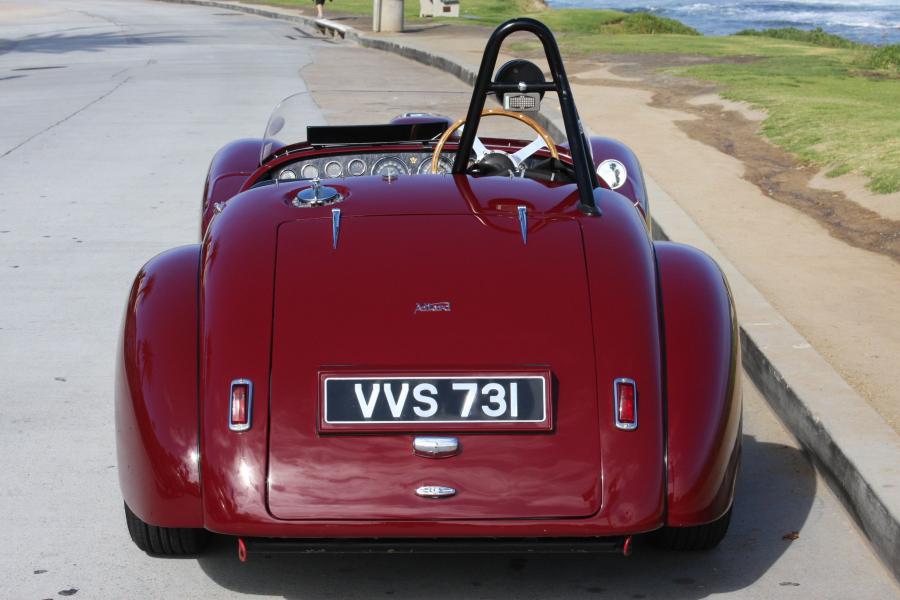  Allard K2 Roadster Race Car 1952 года  (фото 9 из 14)